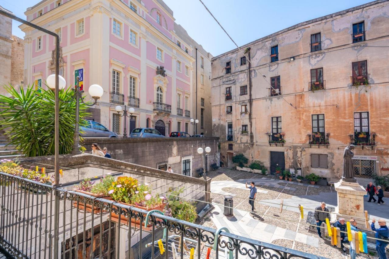 Una Splendida Vista Sulla Cattedrale - Wifi - Ac Cagliari Kültér fotó